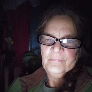 Meet your Posher, Debra